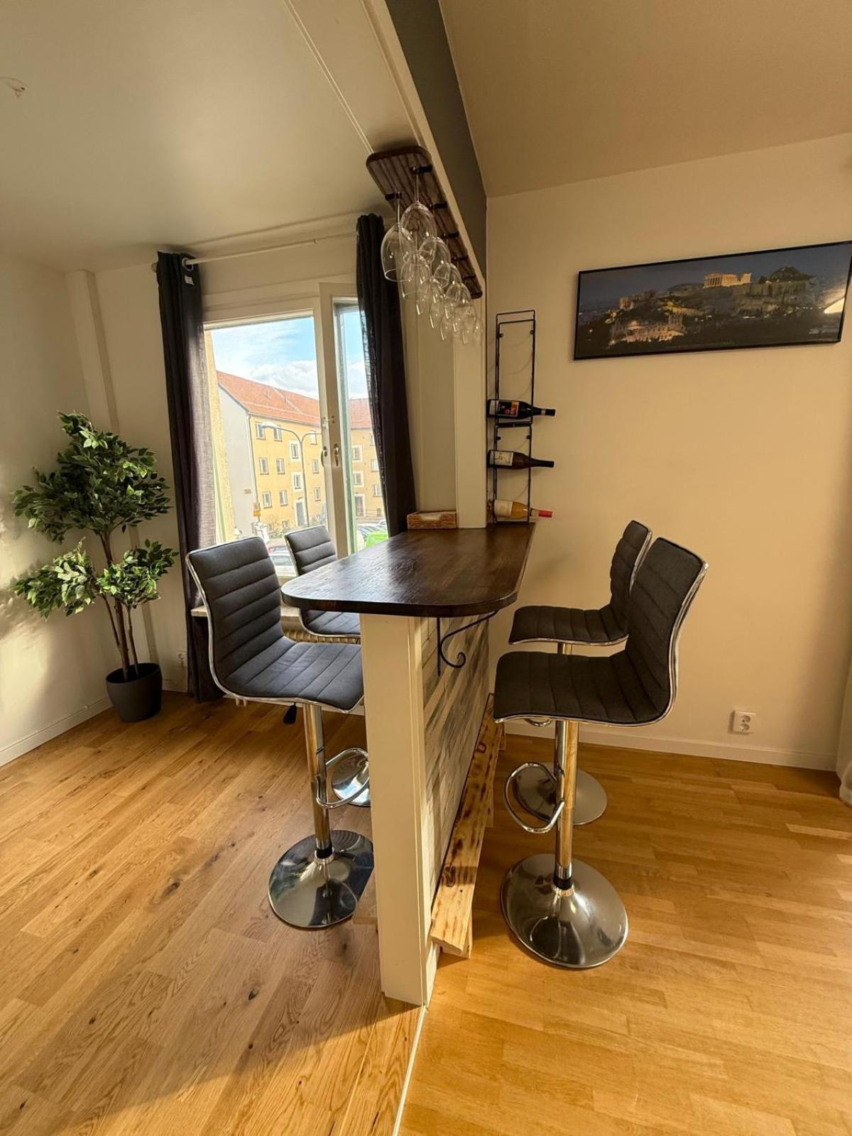 Spacious Near The Subway Leilighet Stockholm
